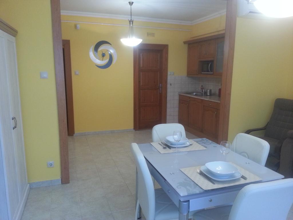 Szinva Apartman מישקולץ מראה חיצוני תמונה